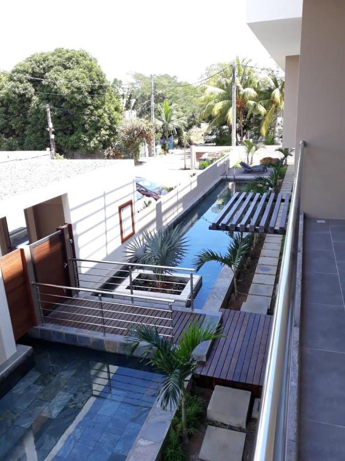2 Bedroom Flat 15 Mins Walk From Flic En Flac Beach Exterior photo